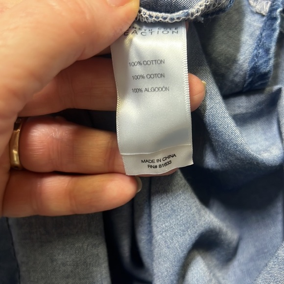 Kenneth Cole Reaction Denim Color Blouse - Picture 6 of 7